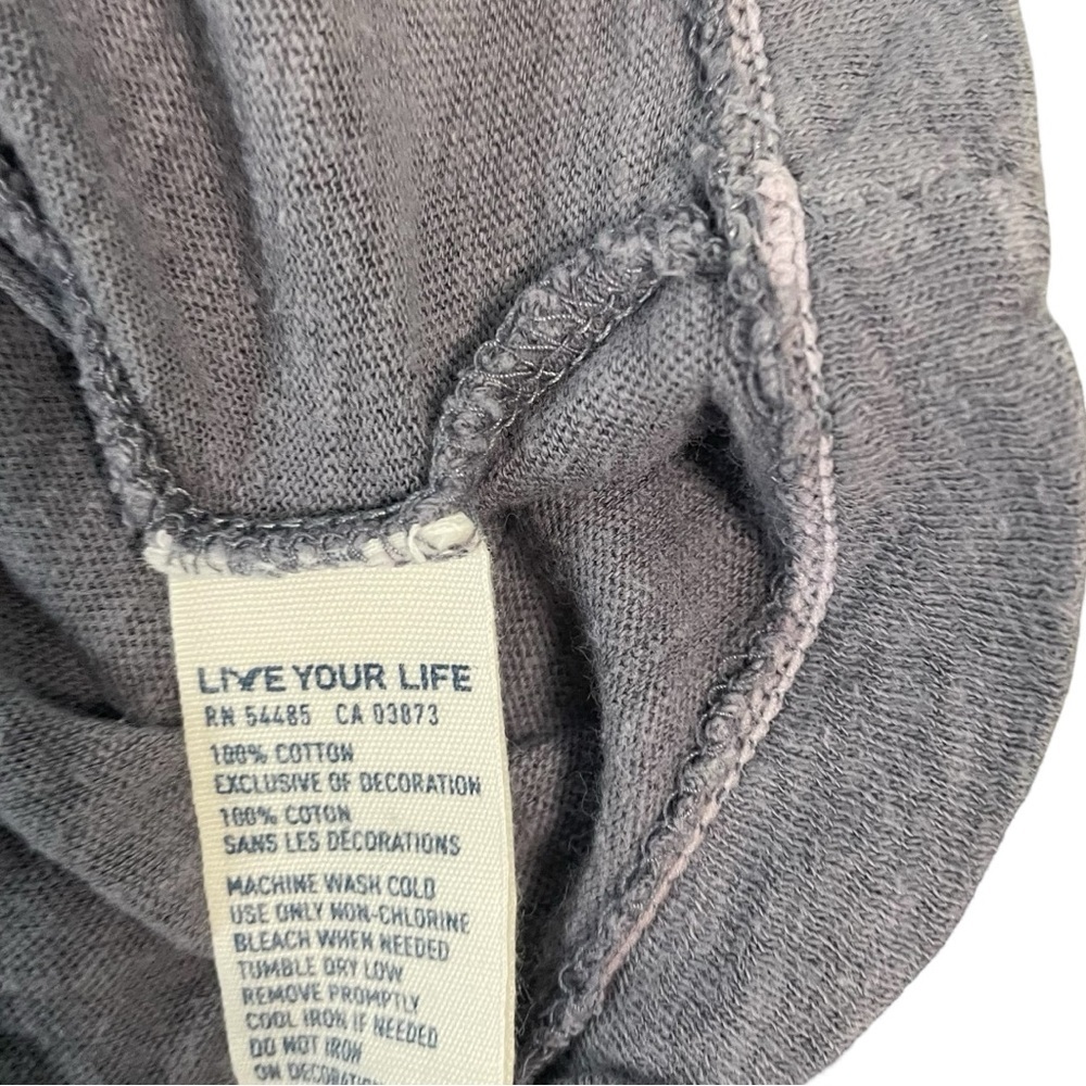American Eagle Outfitters Vintage Gray and Brown Graphic Tees. Set of 2 - Picture 8 of 13